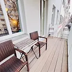 Central City Apartman *