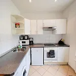 Central City Apartman *